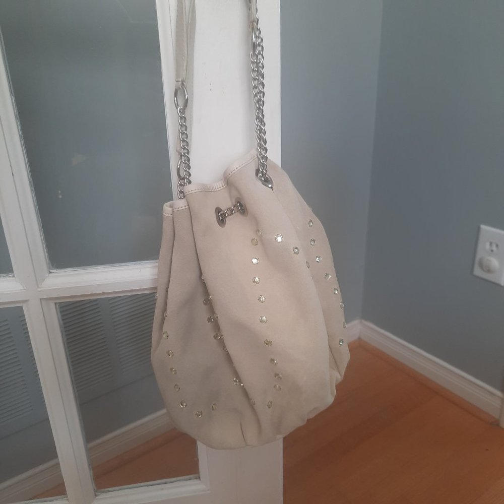 Danier Suede Drawstring Bucket bag - Picture 2 of 7